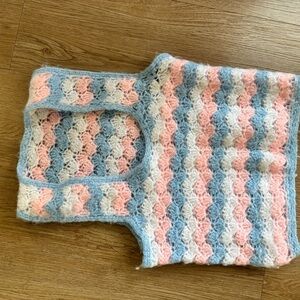 Vintage handmade Crochet Wave Pattern Top